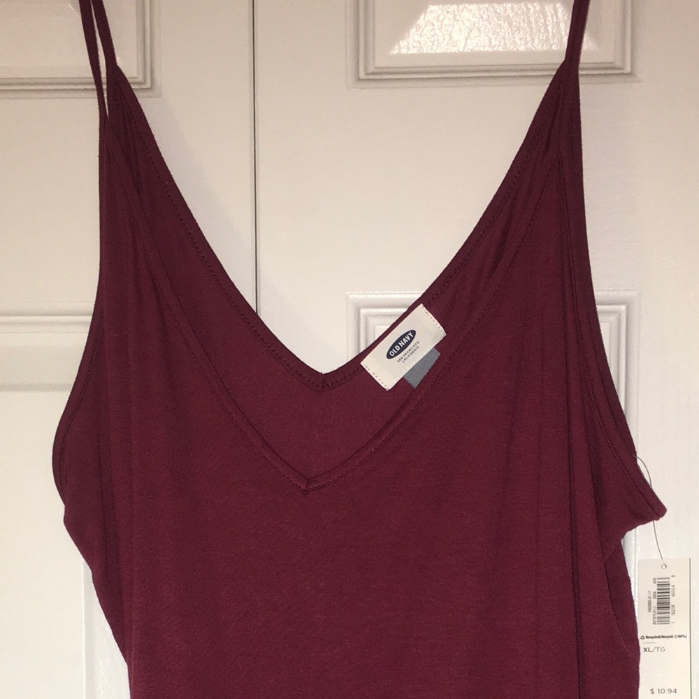 OLD NAVY XXL MAROON BASIC TANK TOP